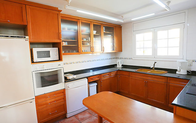 Villa Caleta - Photo 5