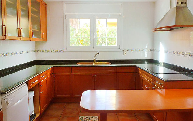 Villa Caleta - Photo 6