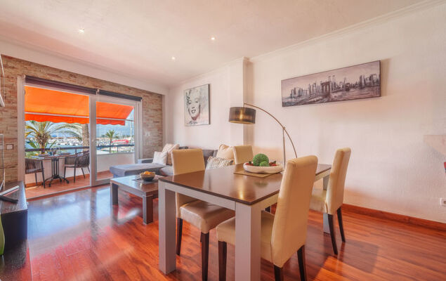 Marina Sea Views - Photo 4